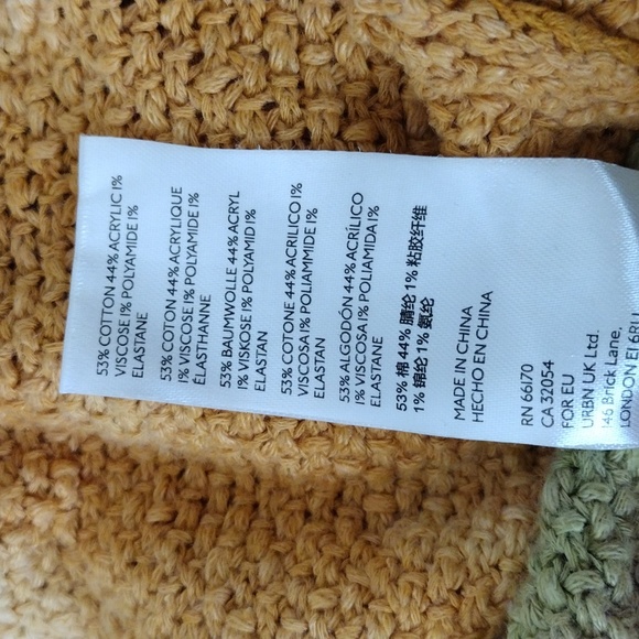 Urban Outfitters Yellow Green tie dyed cropped sweater size Large - Picture 10 of 11